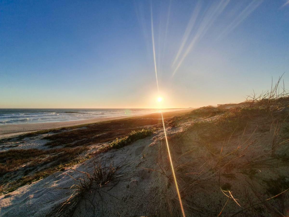 Adam'S Guest House Yzerfontein Exterior photo